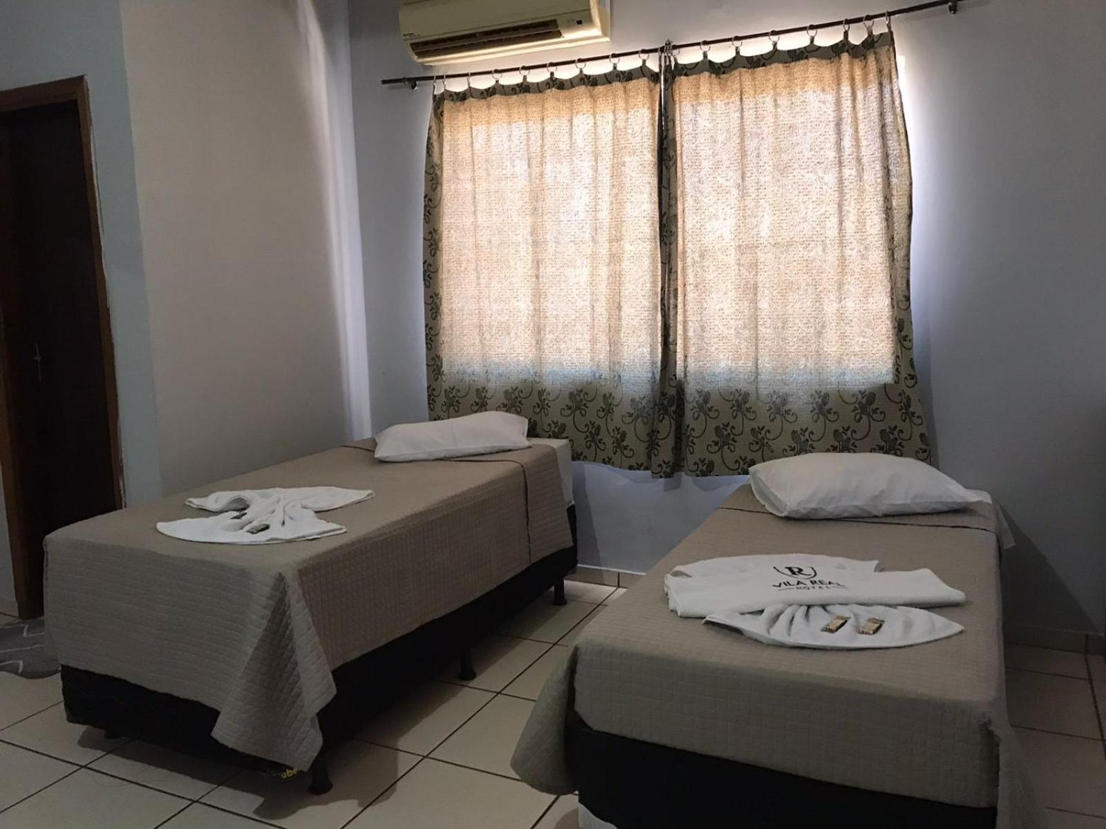 Hotel Vila Real Dourados Ngoại thất bức ảnh